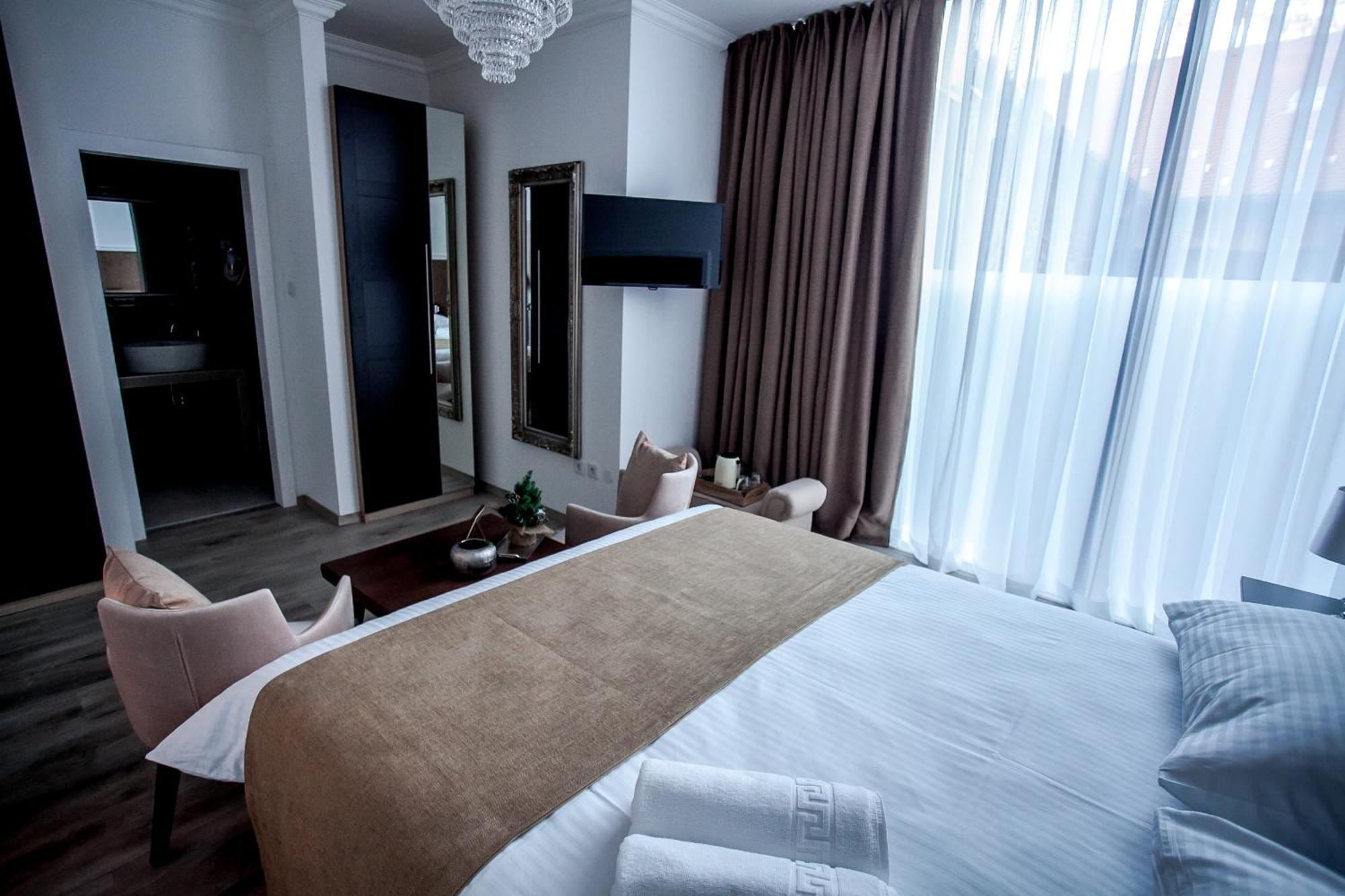 Flex Selfcheckins - Zagreb - Hostel - 8 Rooms - City Centre Exterior photo
