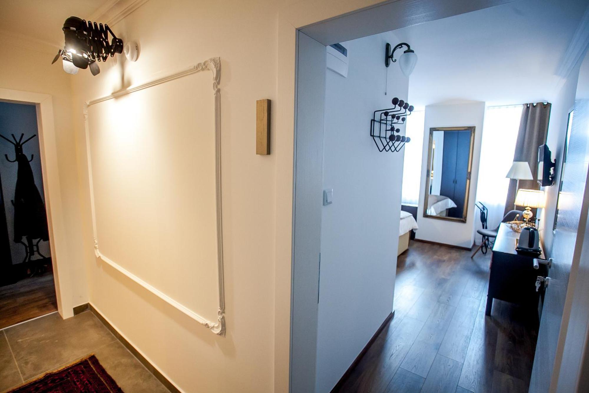 Flex Selfcheckins - Zagreb - Hostel - 8 Rooms - City Centre Exterior photo