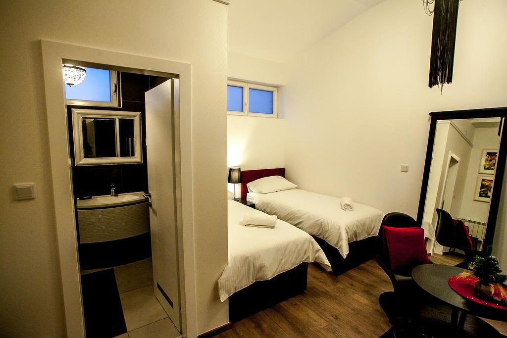 Flex Selfcheckins - Zagreb - Hostel - 8 Rooms - City Centre Exterior photo